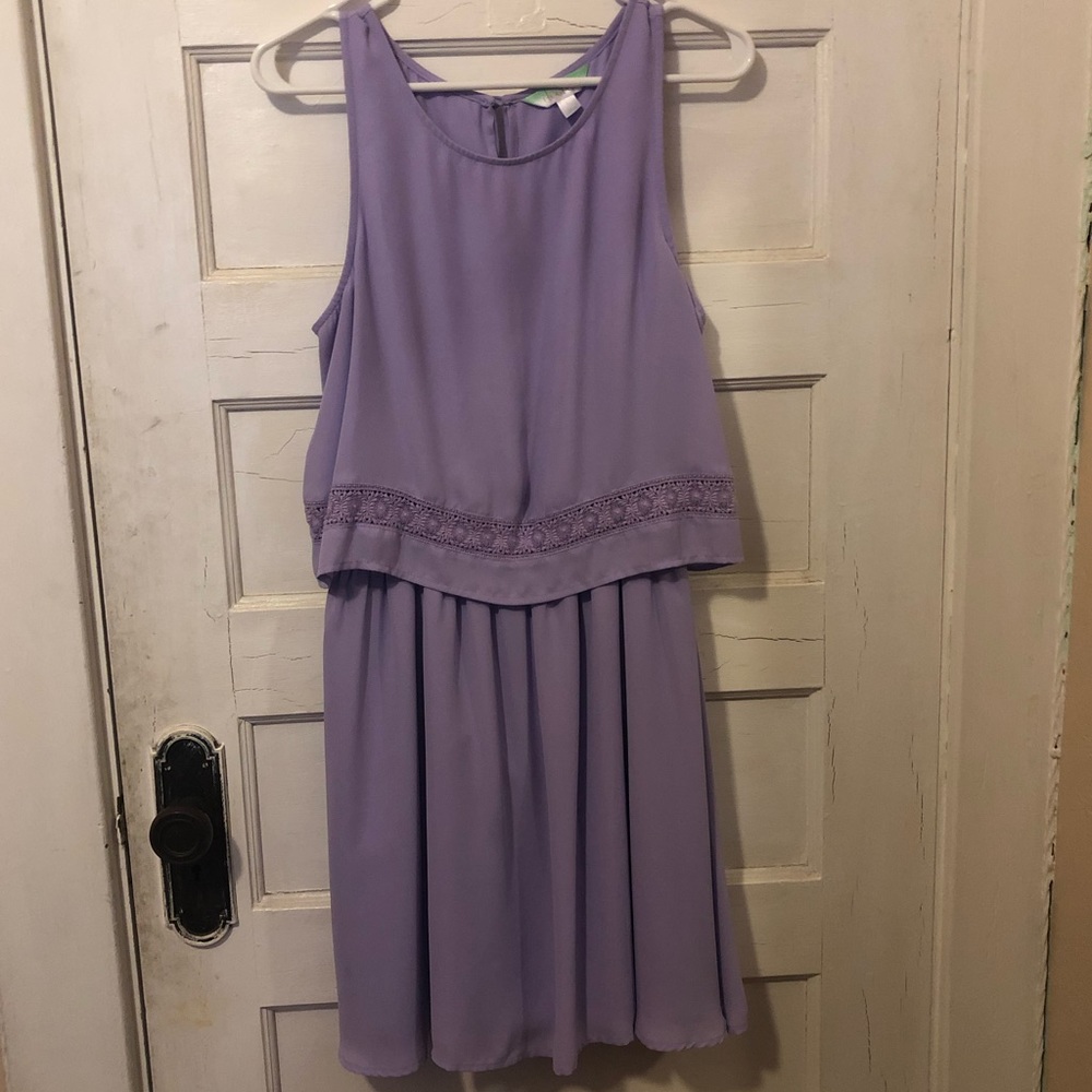 Flowy Lavender Dress w/ Lace Details